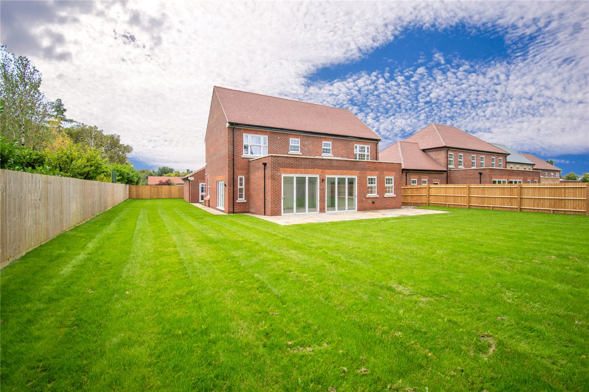 5 bedroom House, Oakfields, Preston, SG4 - Sold, Image 23