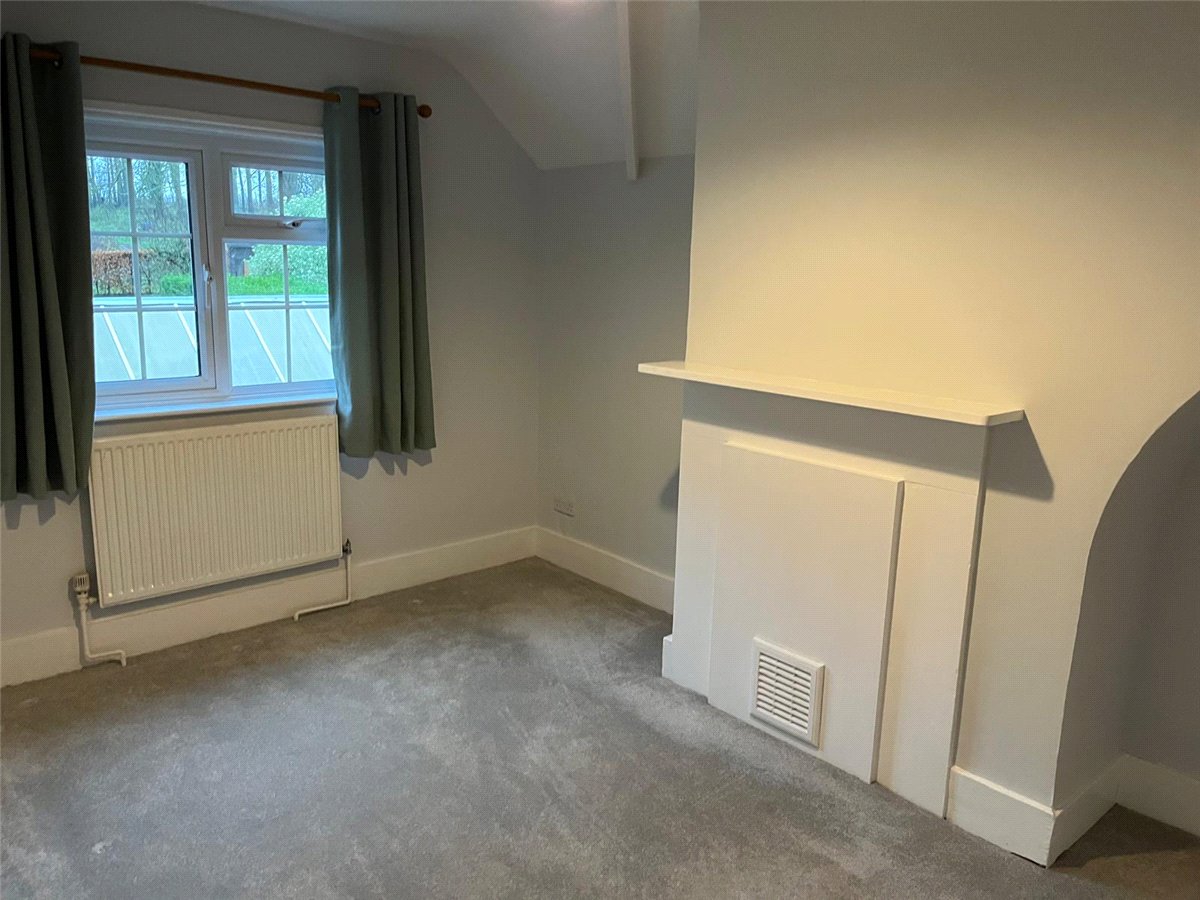 4 bedroom House, Sydmonton, Burghclere, RG20 - Available, Image 7