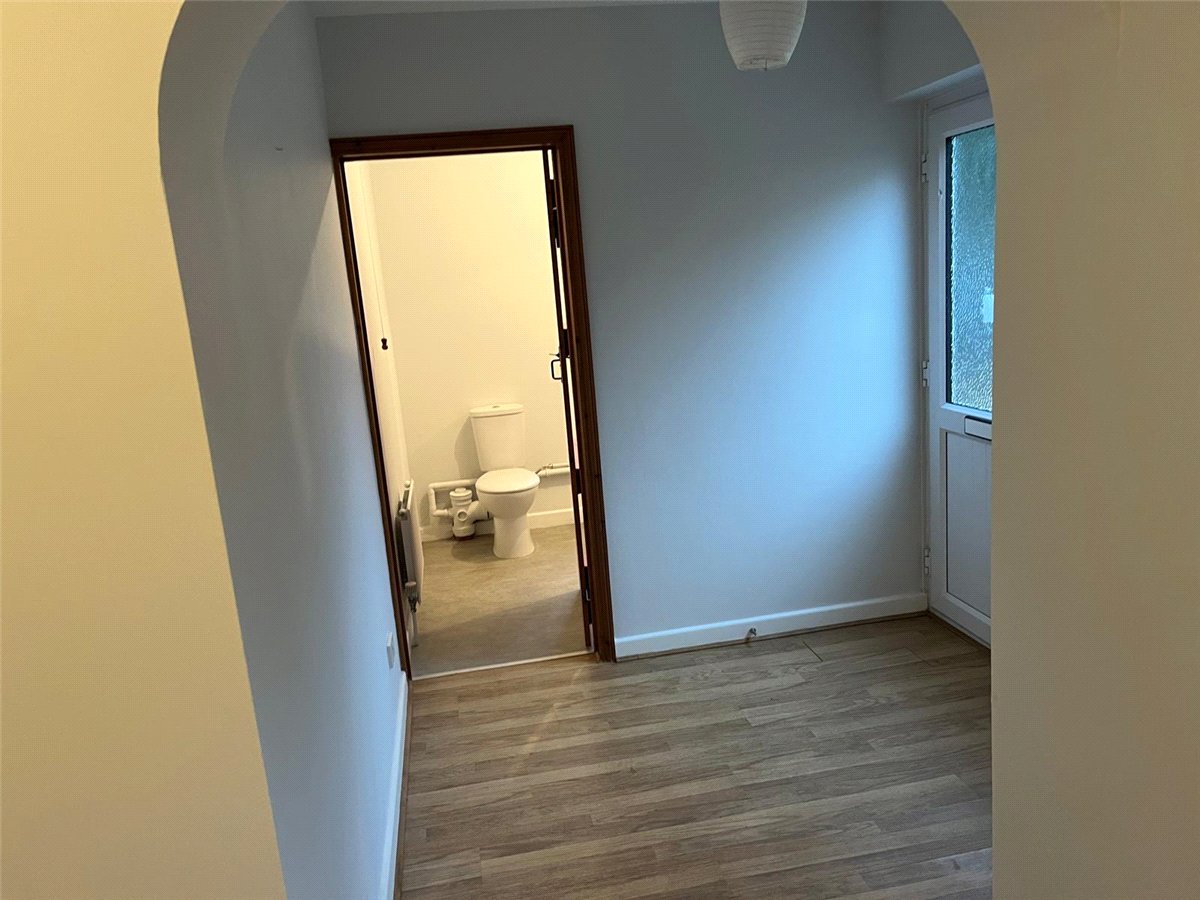 4 bedroom House, Sydmonton, Burghclere, RG20 - Available, Image 11