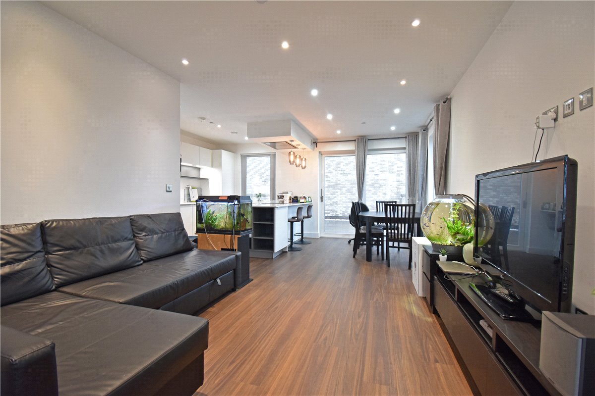 2 bedroom Flat, Eddington Avenue, Cambridge, CB3 - , Image 3