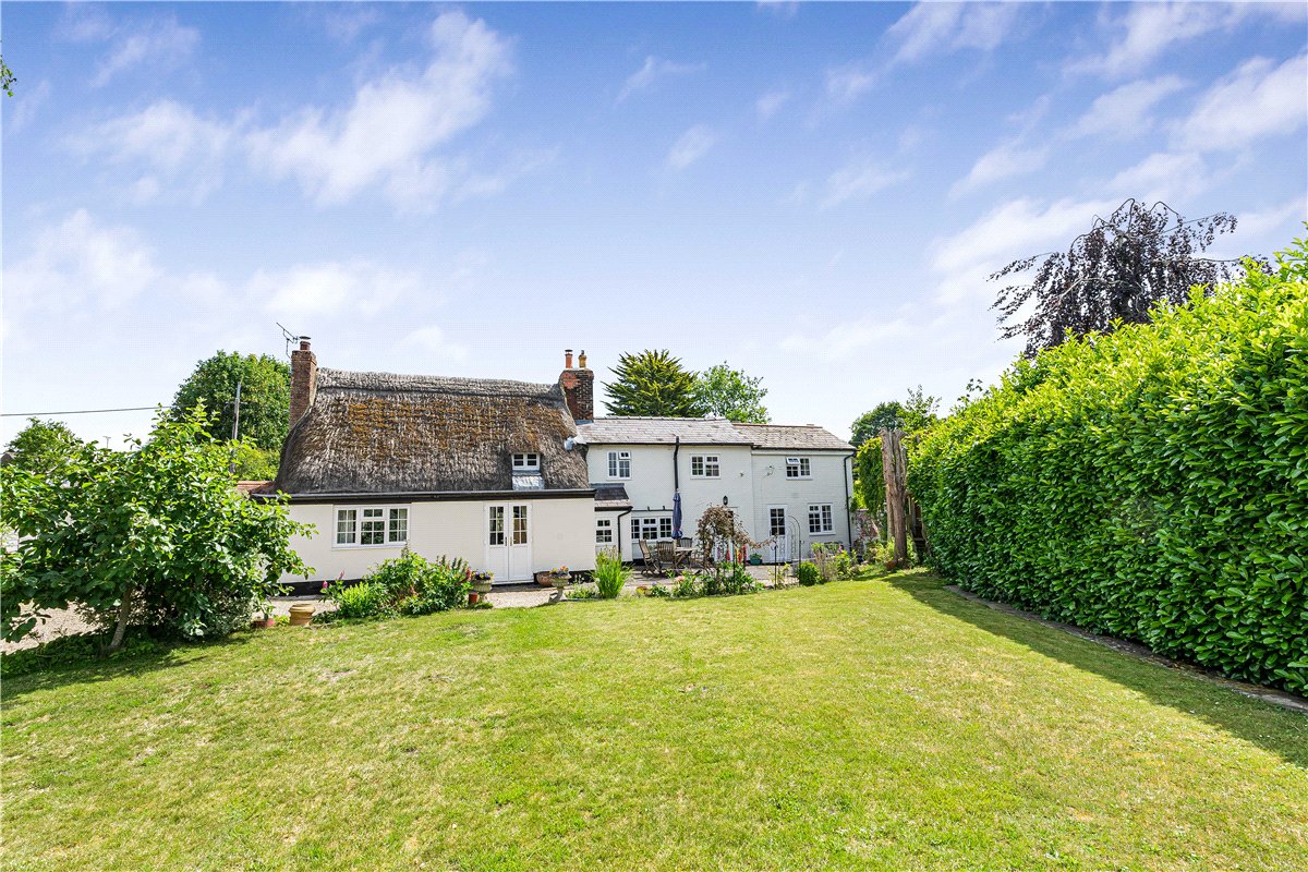 4 bedroom House, Milton Lilbourne, Pewsey, SN9 - Sold STC