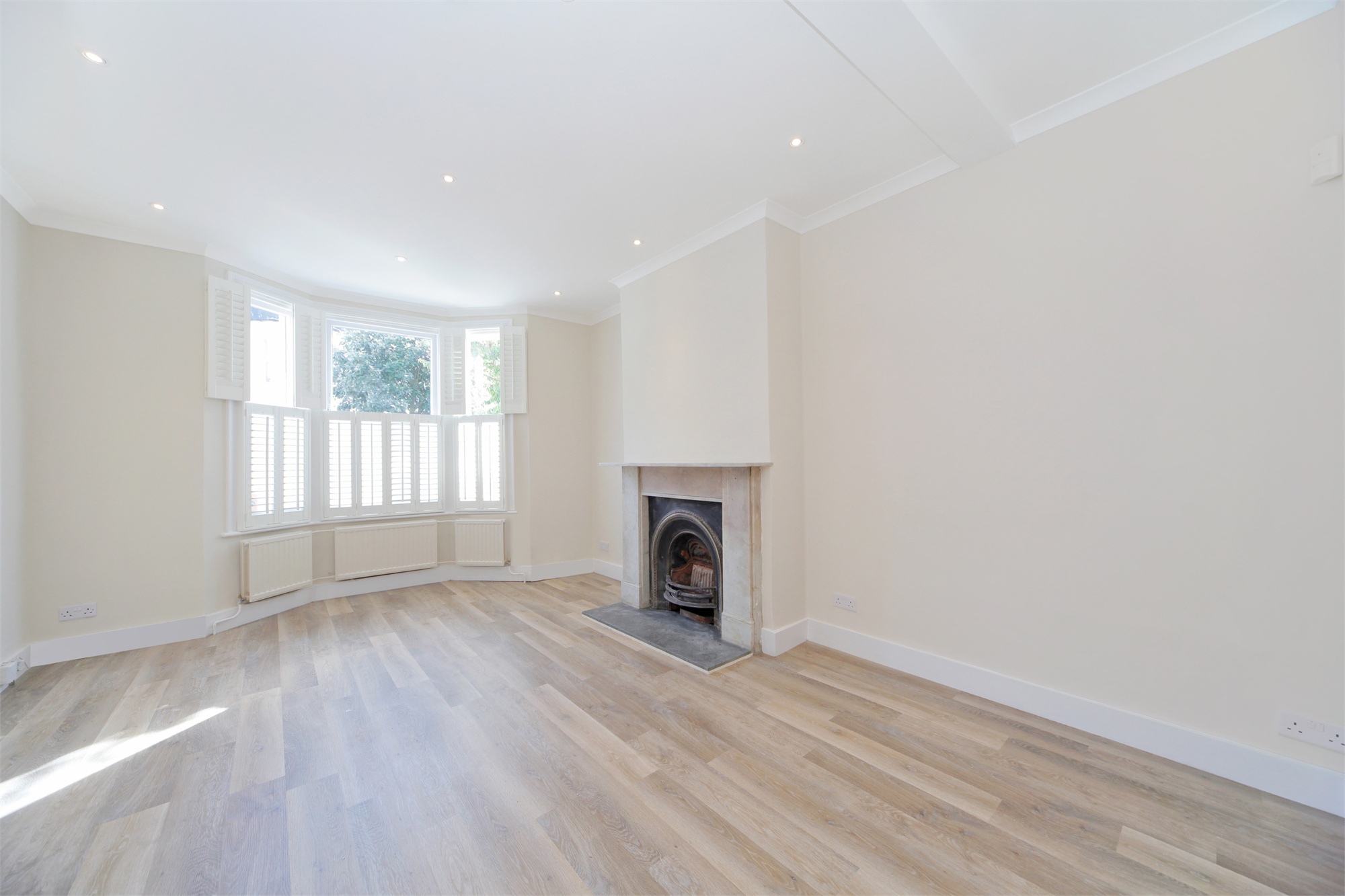 1 bedroom Flat, Marville Road, London, SW6 - Let Agreed