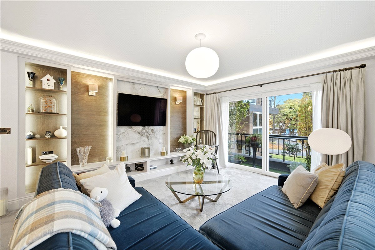 3 bedroom Flat, Apartment 5, Esplanade Court, 2 St. Marys Walk, HG2 - Sold, Image 2