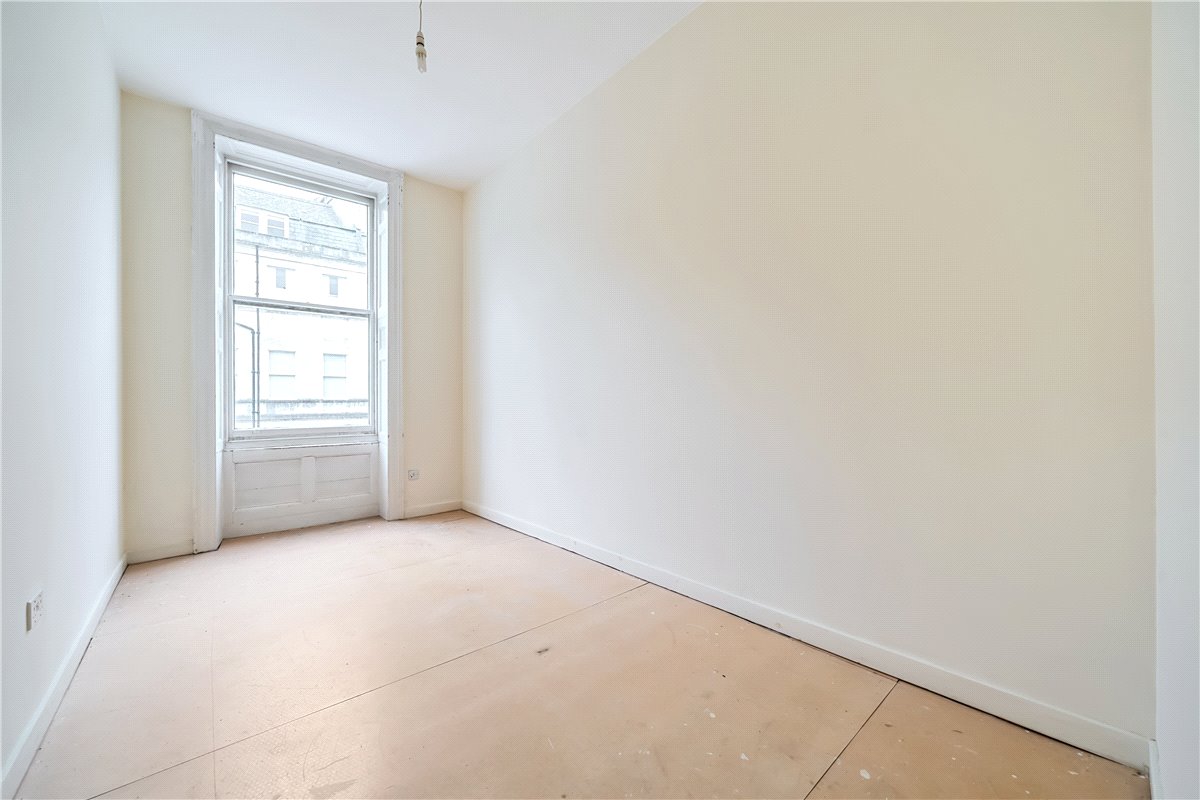 2 bedroom Flat, Henrietta Street, Bath, BA2 - Sold, Image 3