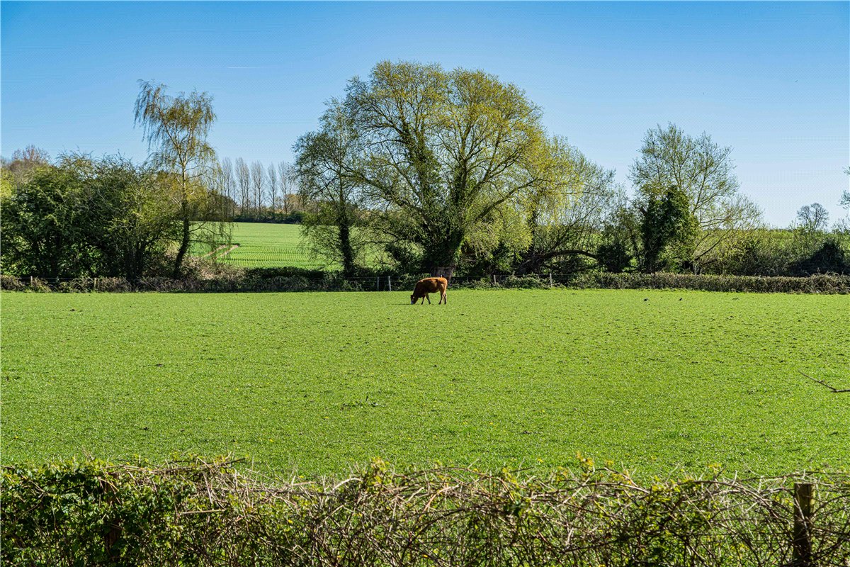 3 bedroom House, Lower Farm, Denton, OX44 - Let Agreed, Image 13