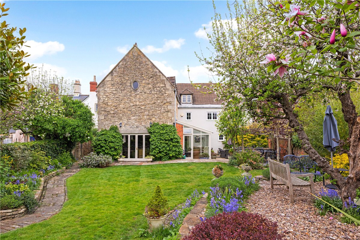 6 bedroom House, The Green, Calne, SN11 - Sold, Image 23