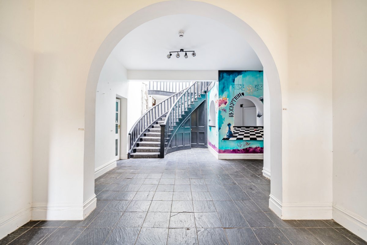 17.7  Country Estate, Muddiford, Barnstaple, EX31 - Available, Image 9