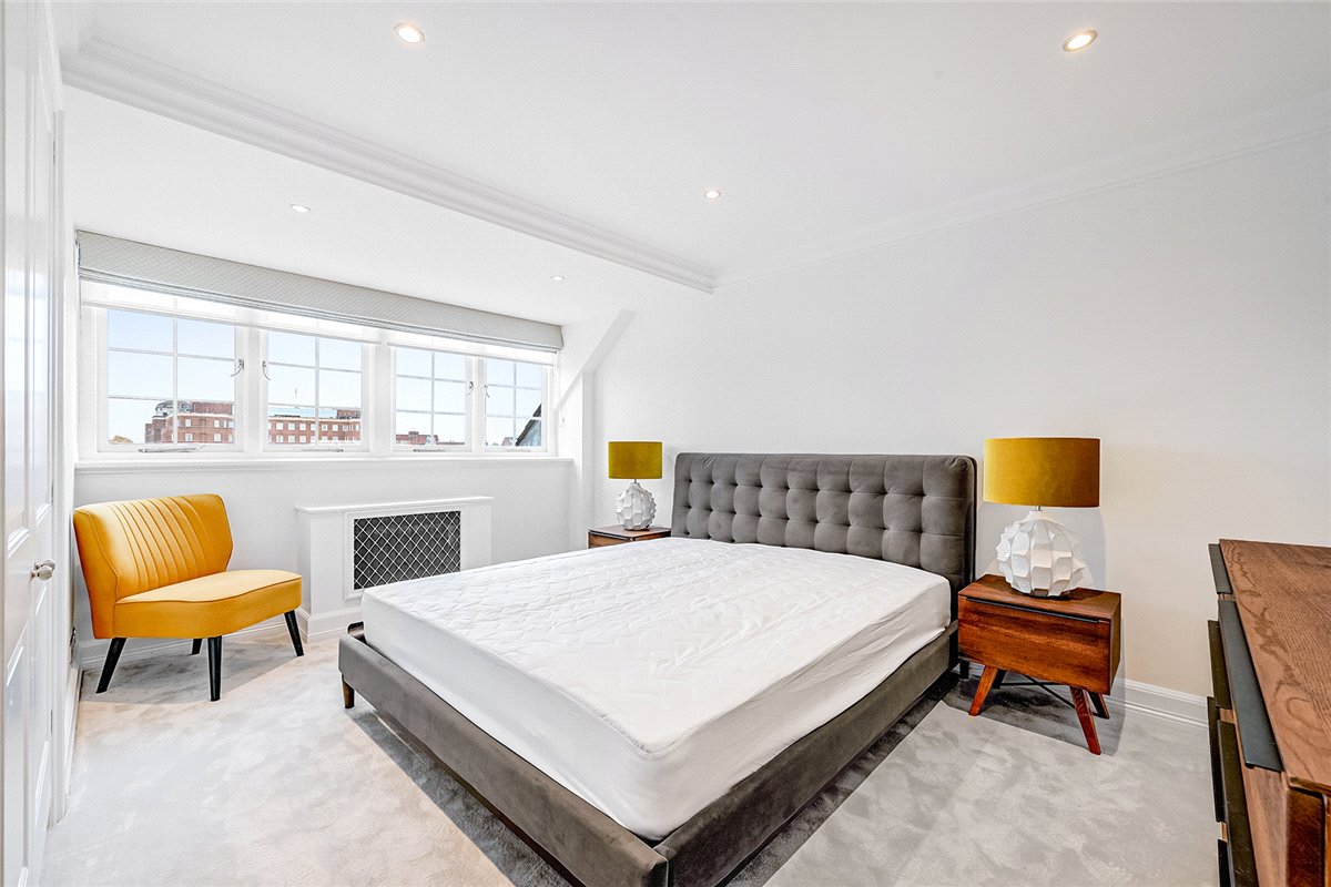 4 bedroom Flat, Grosvenor Square, Mayfair, W1K - , Image 10