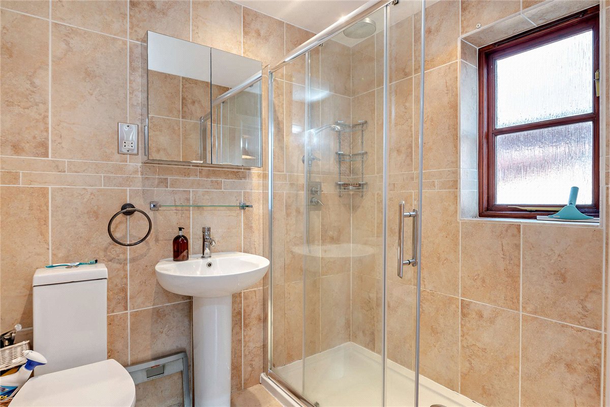 4 bedroom House, Hambridge Lane, Newbury, RG14 - Sold STC, Image 12