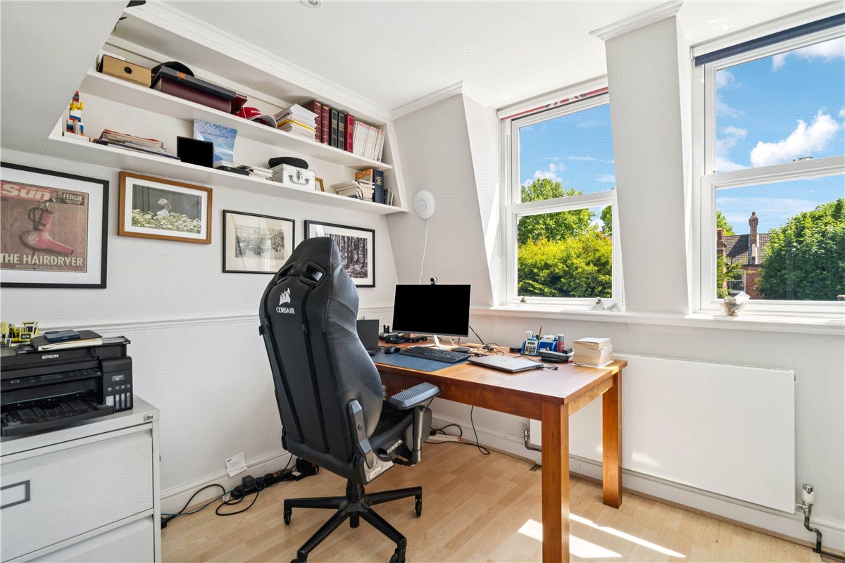 6 bedroom House, Cloncurry Street, London, SW6 - Available, Image 1