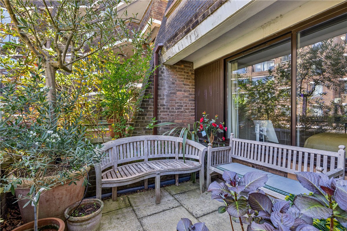 2 bedroom Flat, Stevenage Road, London, SW6 - Available, Image 10