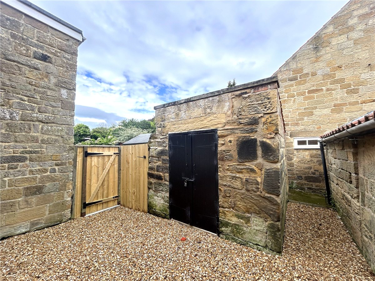 3 bedroom Cottage, Town End Farm, Ingleby Cross, DL6 - , Image 9