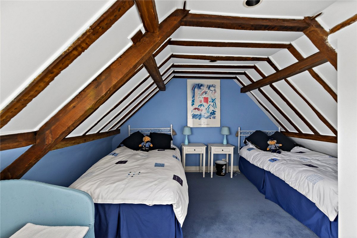 7 bedroom House, Bridge Street, Hungerford, RG17 - Available, Image 16