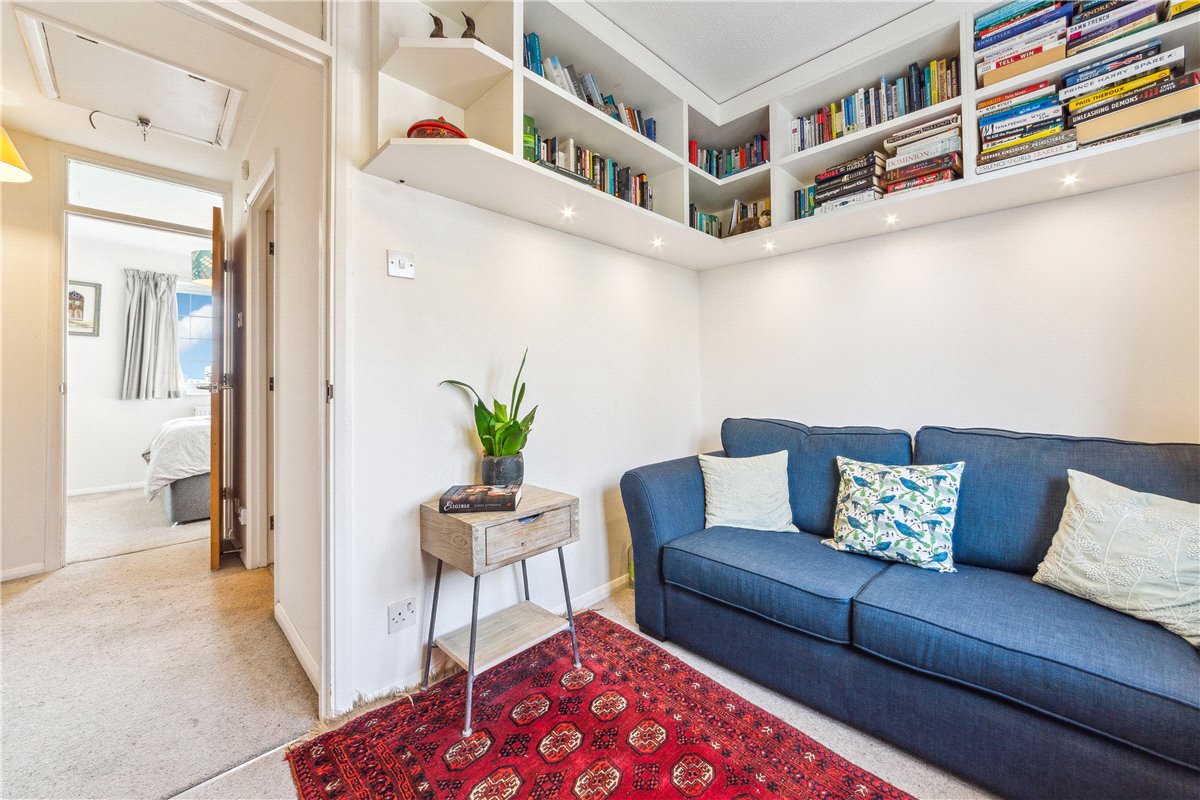 2 bedroom House, St. Peter's Close, London, SW17 - Sold, Image 11