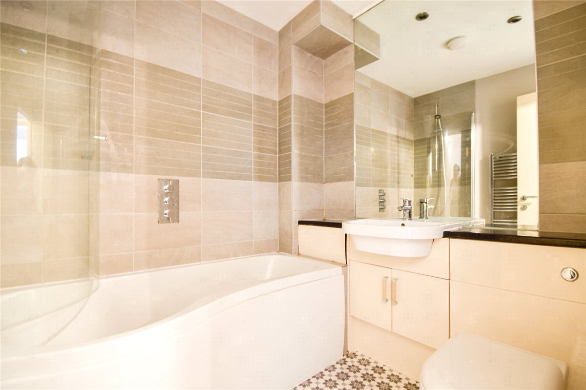 2 bedroom Flat, Paradise Street, Cambridge, CB1 - Let Agreed, Image 5