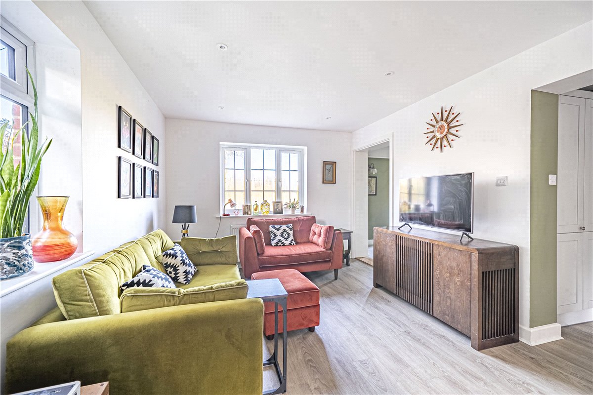 4 bedroom House, Old London Road, Stockbridge, SO20 - Available, Image 4