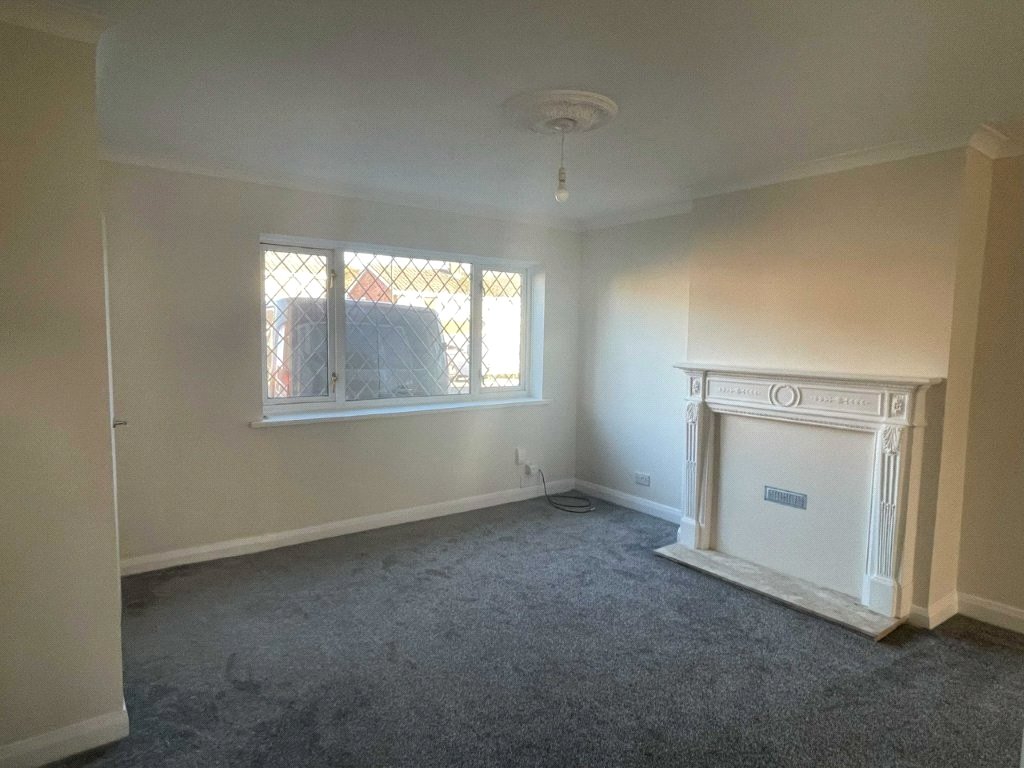 3 bedroom House, Penfold Way, Morton, DE55 - Available, Image 3