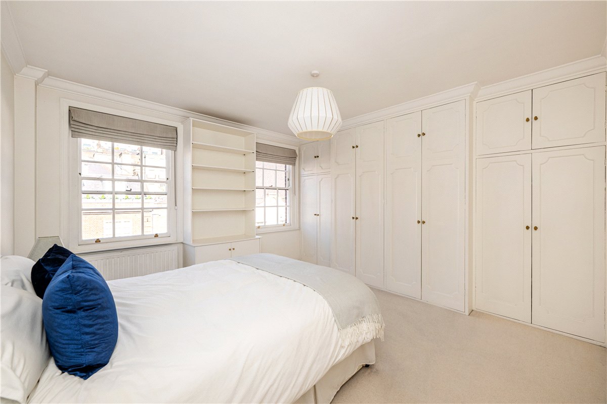 2 bedroom Flat, Reeves Mews, Mayfair, W1K - Available, Image 16