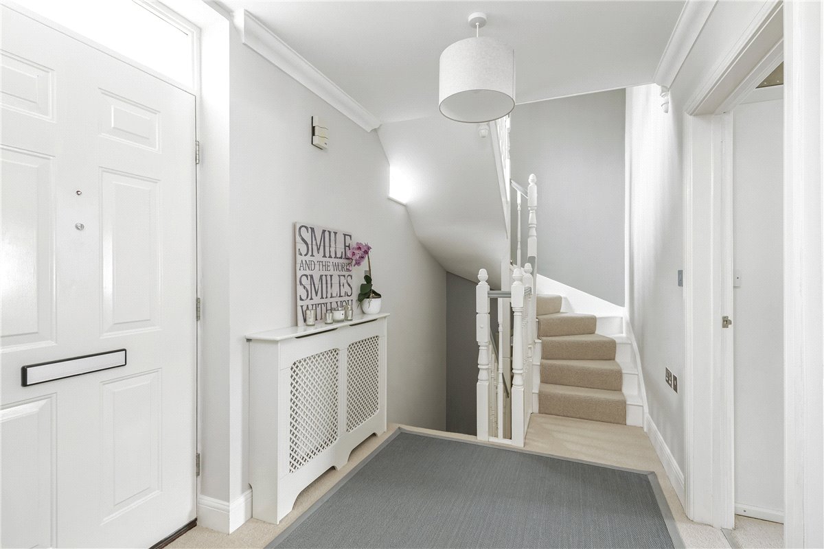 4 bedroom House, Eveleigh Avenue, Bath, BA1 - , Image 7