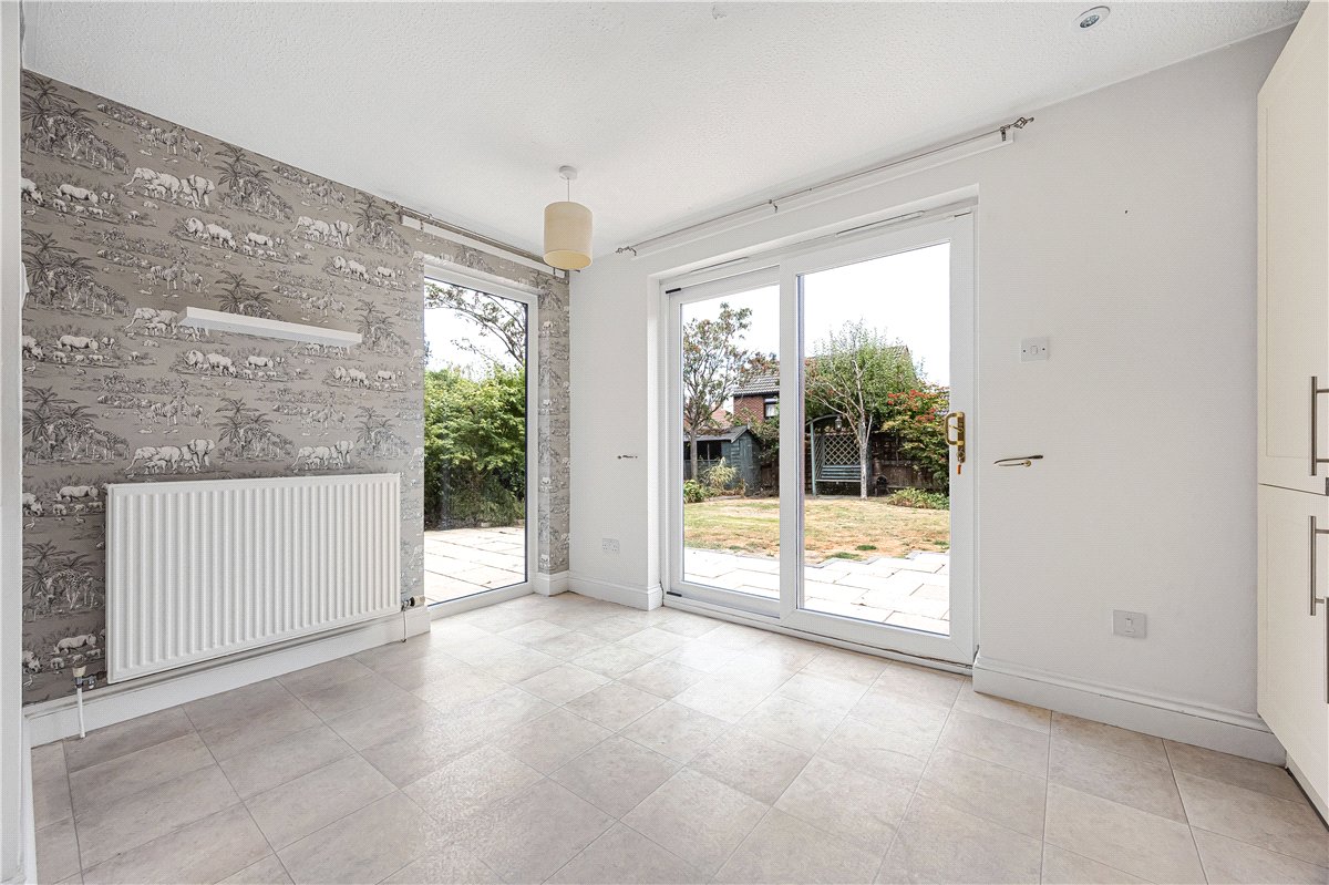 4 bedroom House, Goughs Lane, Bracknell, RG12 - Available, Image 7