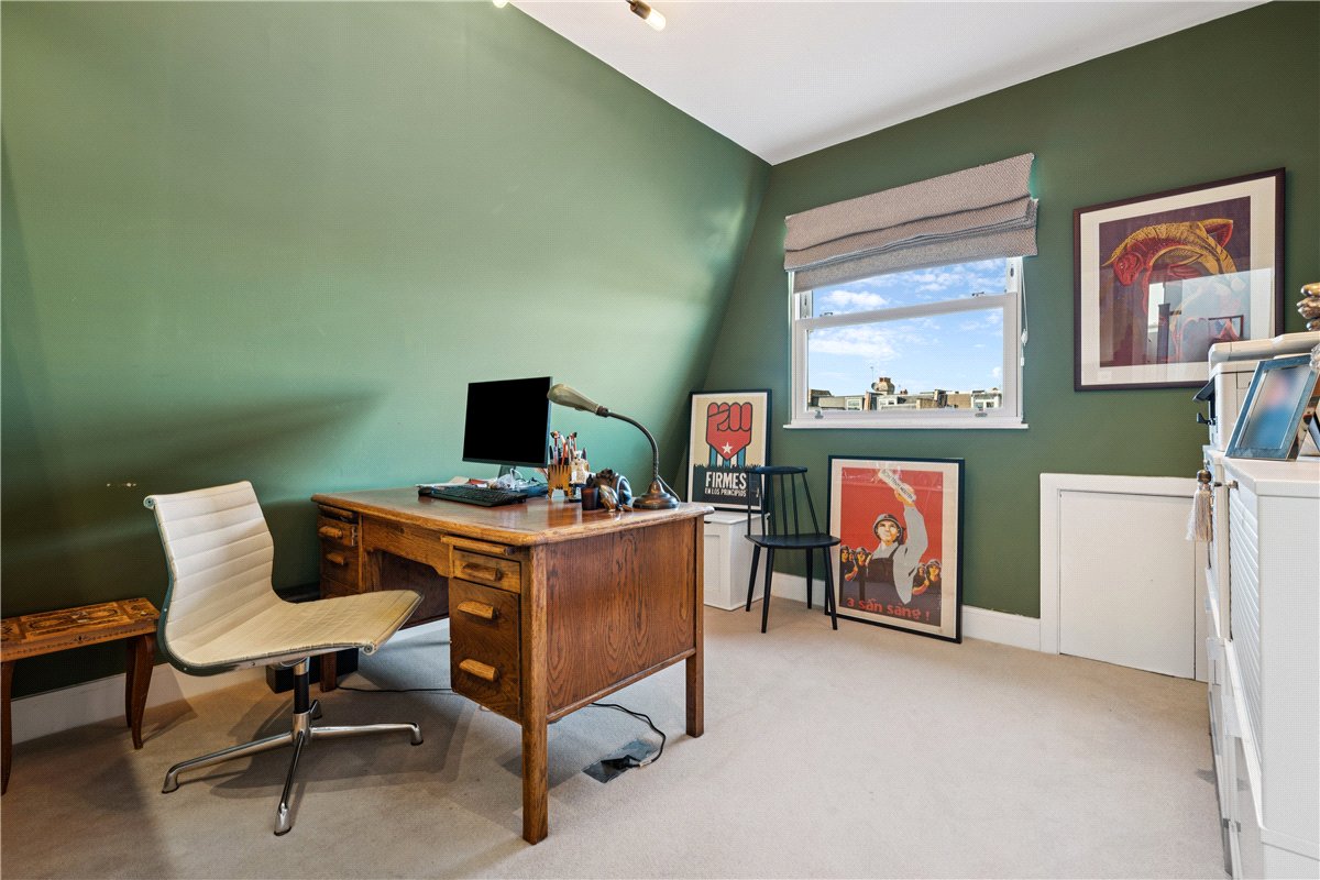 6 bedroom House, Queensmill Road, London, SW6 - Available, Image 4