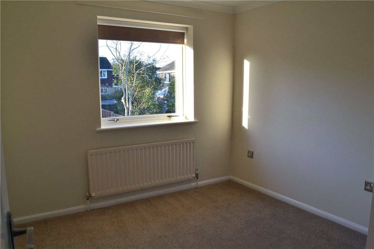 3 bedroom House, Woolton Hill, Newbury, RG20 - Sold, Image 2