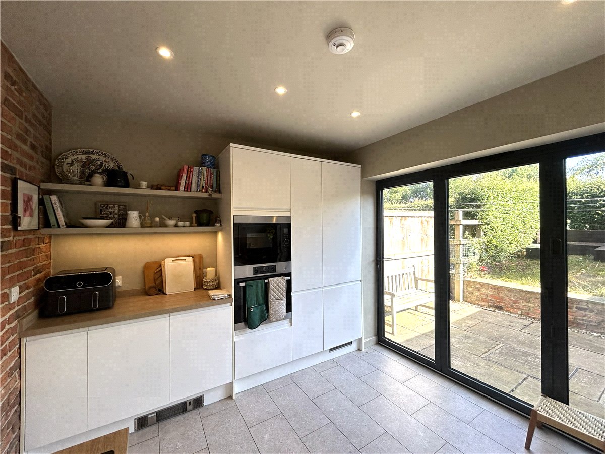 2 bedroom Cottage, Kirk Hammerton, York, YO26 - , Image 3