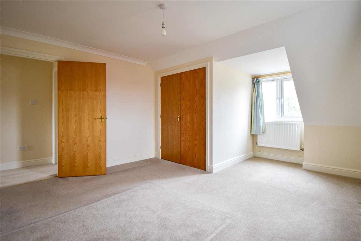 4 bedroom House, Stocks Lane, Gamlingay, SG19 - Available, Image 12