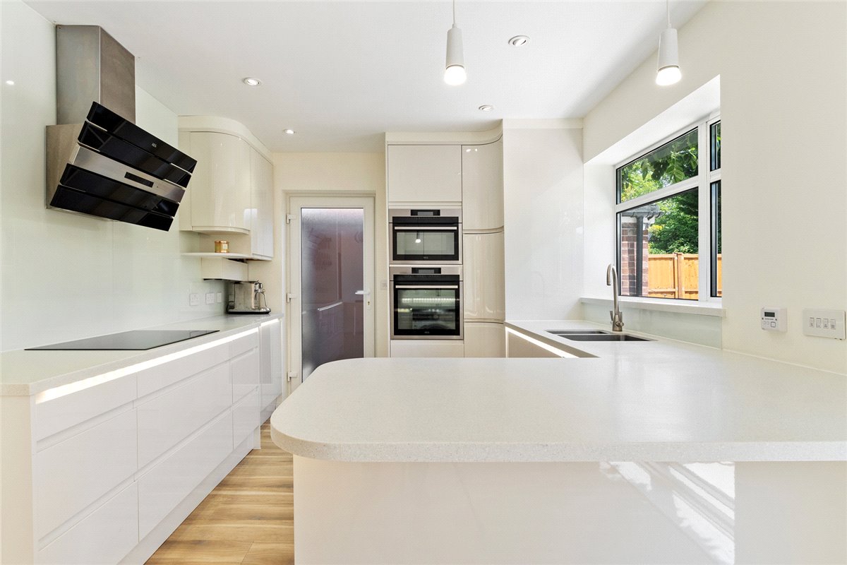 3 bedroom House, Histon Road, Cambridge, CB4 - Sold, Image 2