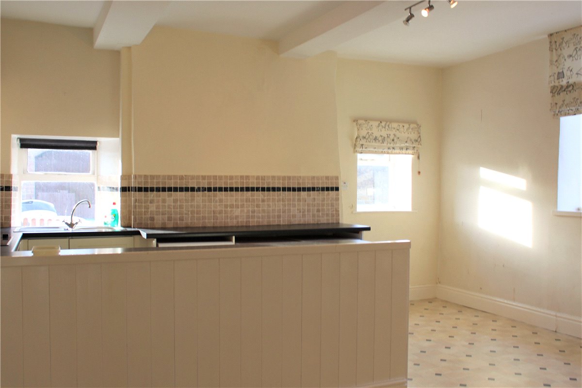 4 bedroom House, The Green, North Deighton, LS22 - , Image 7