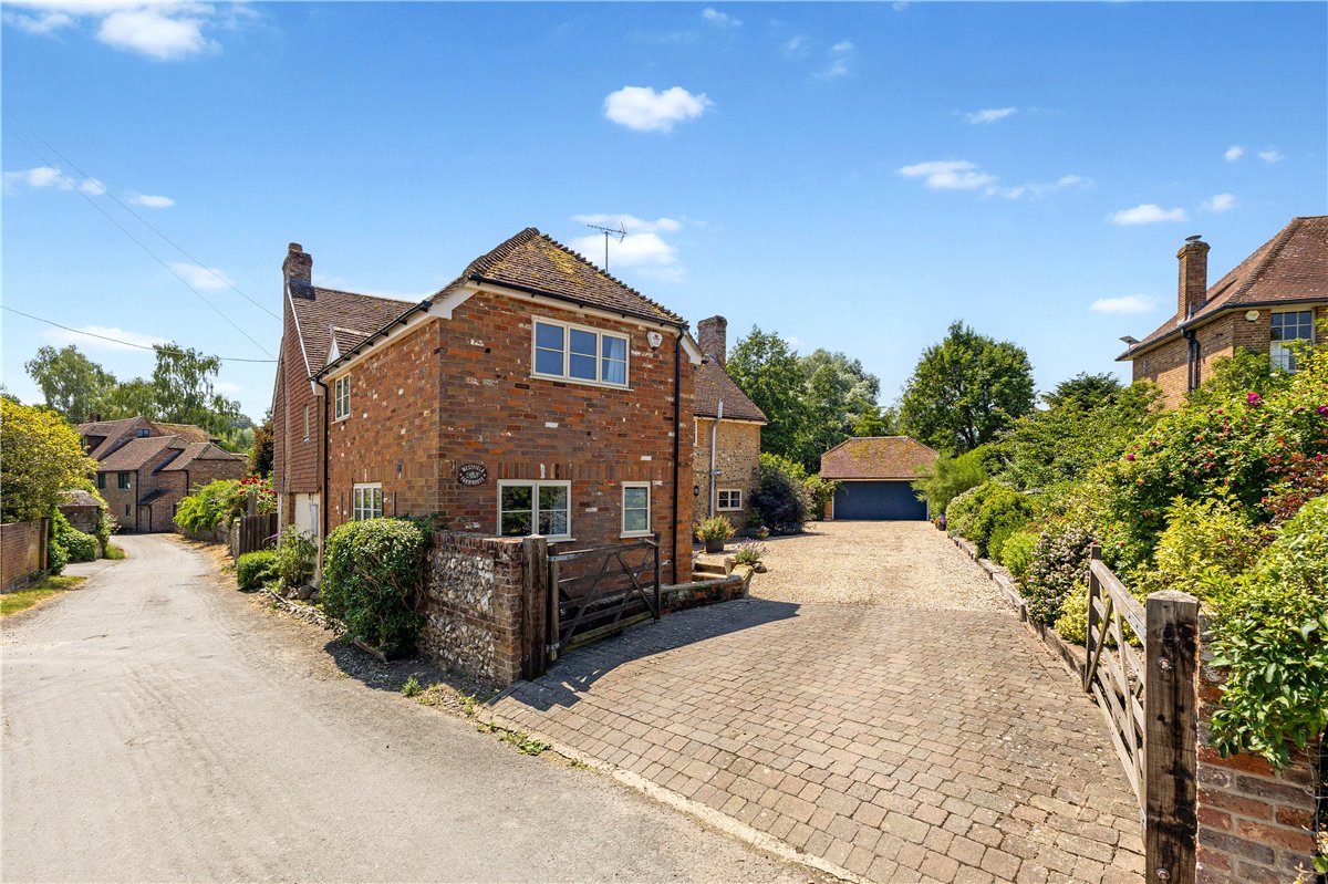 6 bedroom House, Mill Lane, Ramsbury, SN8 - Available, Image 25