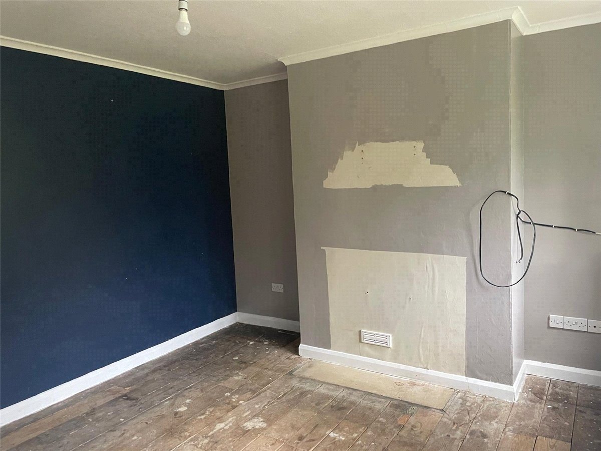 3 bedroom House, Beckhampton Road, Avebury Trusloe, SN8 - Sold STC, Image 7