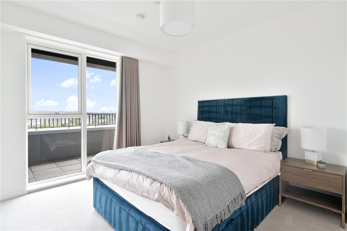 1 bedroom Flat, Heartwell Avenue, London, E16 - Let Agreed, Image 2