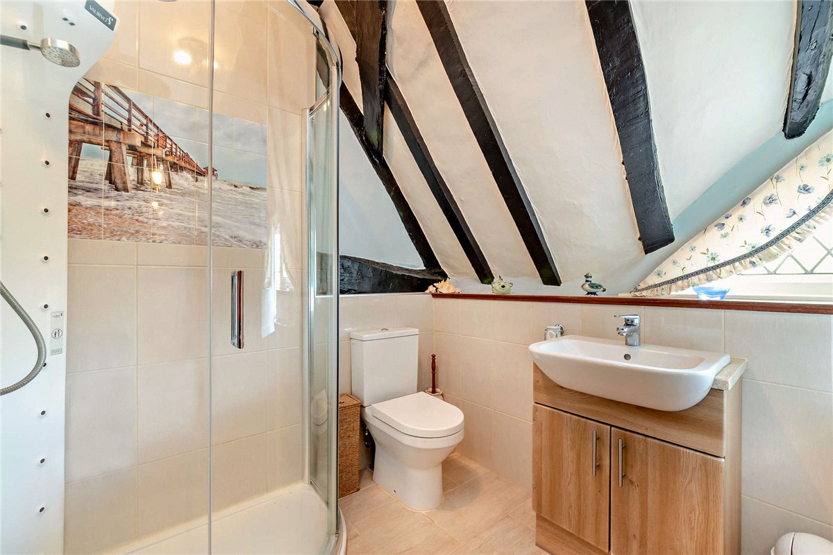 3 bedroom House, Stockcross, Newbury, RG20 - Available, Image 17