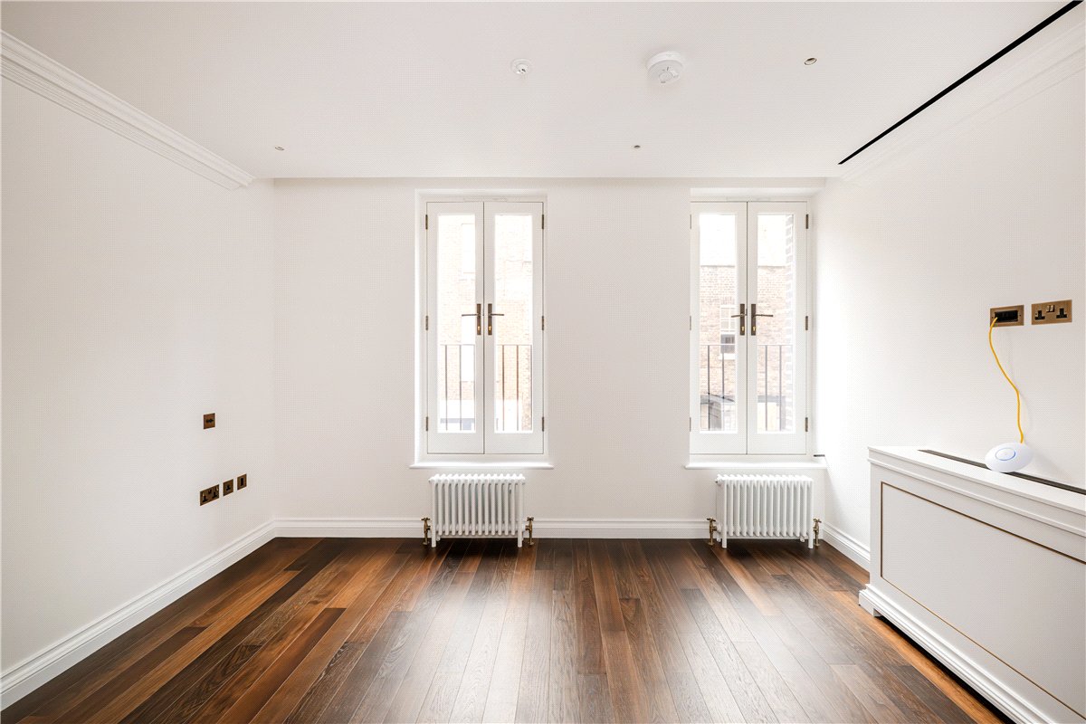 3 bedroom House, Charles Street, London, W1J - Available, Image 8