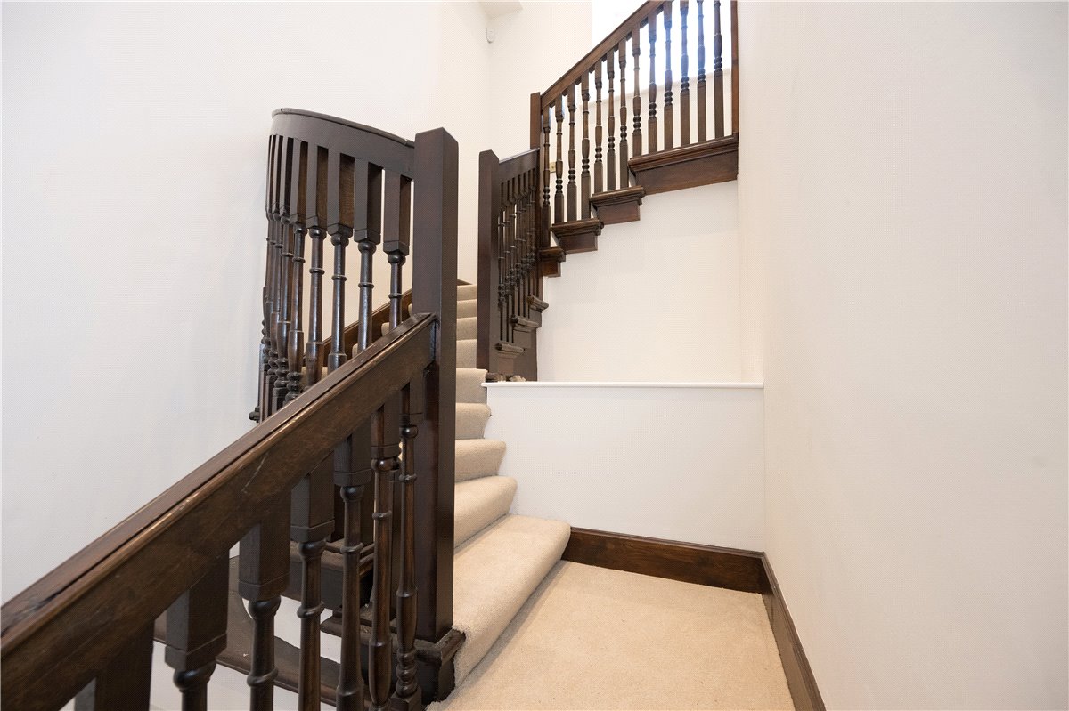 2 bedroom Flat, Shrewsbury, Ledston Hall, Back Newton Lane, WF10 - , Image 20