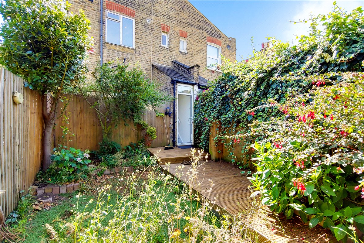 3 bedroom Flat, Kenyon Street, Fulham, SW6 - , Image 3