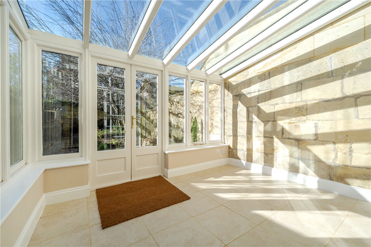 2 bedroom Maisonette, New King Street, Bath, BA1 - Sold, Image 3