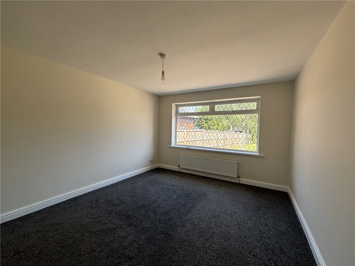 2 bedroom Bungalow, Cherry Tree Road, Wales, S26 - Let Agreed, Image 5