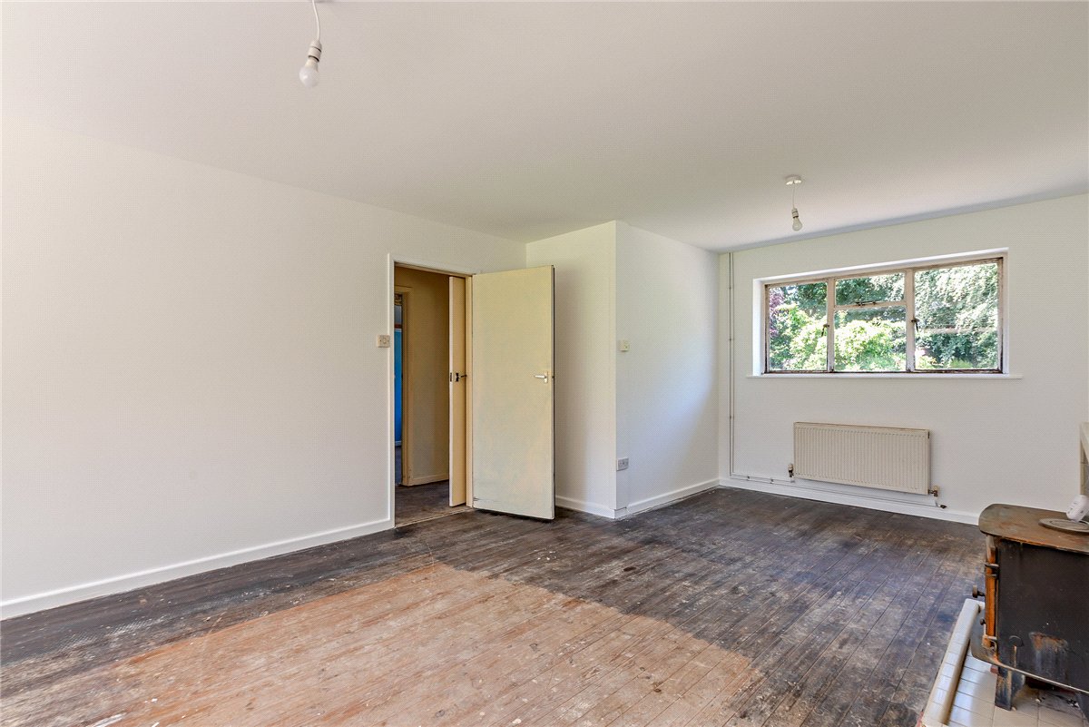 2 bedroom Bungalow, Ashford Hill Road, Headley, RG19 - Sold STC, Image 7
