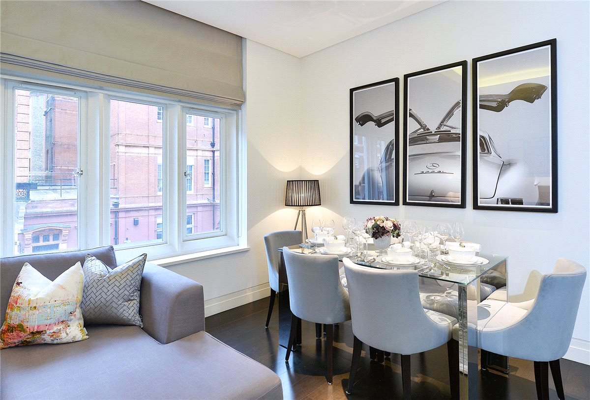 2 bedroom Flat, Green Street, Mayfair, W1K - Available, Image 2
