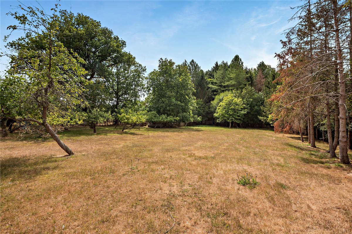2 bedroom House, Hamstead Marshall, Newbury, RG20 - Available, Image 1