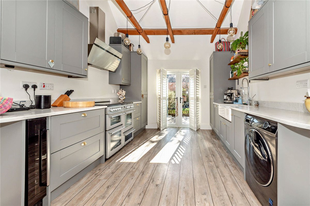 3 bedroom House, Churchway, West Ilsley, RG20 - Available, Image 1