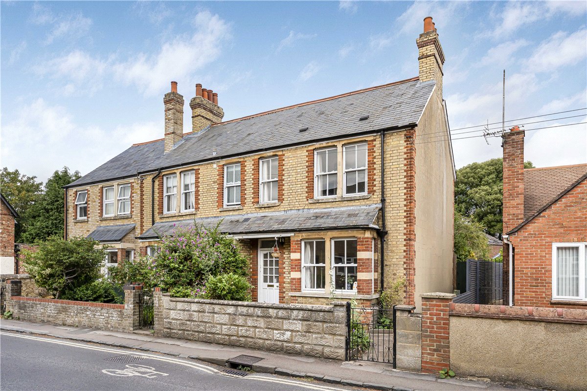 2 bedroom House, Godstow Road, Wolvercote, OX2 - 