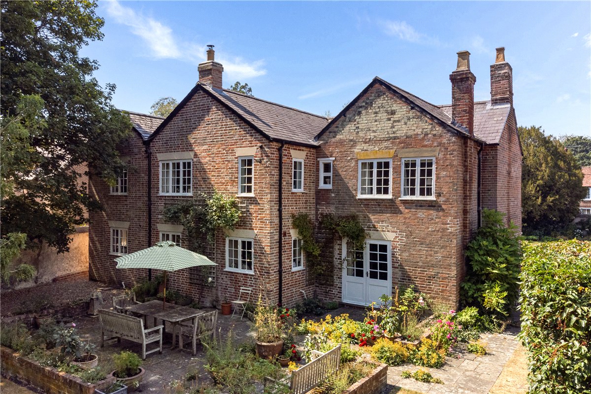 5 bedroom House, High Street, Netheravon, SP4 - Available, Image 22