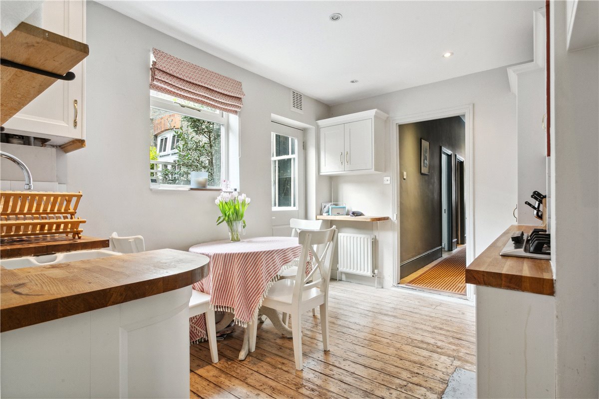 2 bedroom Maisonette, Ingelow Road, London, SW8 - Sold, Image 7