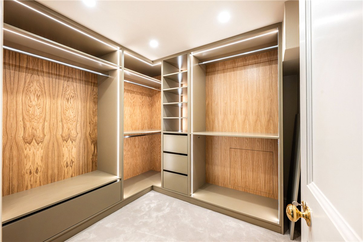 3 bedroom House, Woods Mews, Mayfair, W1K - Available, Image 33