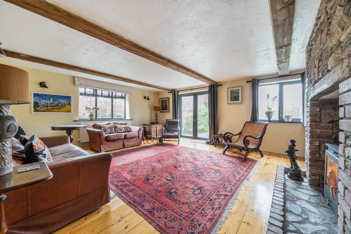 25 bedroom House, Callington, Cornwall, PL17 - Sold STC, Image 10
