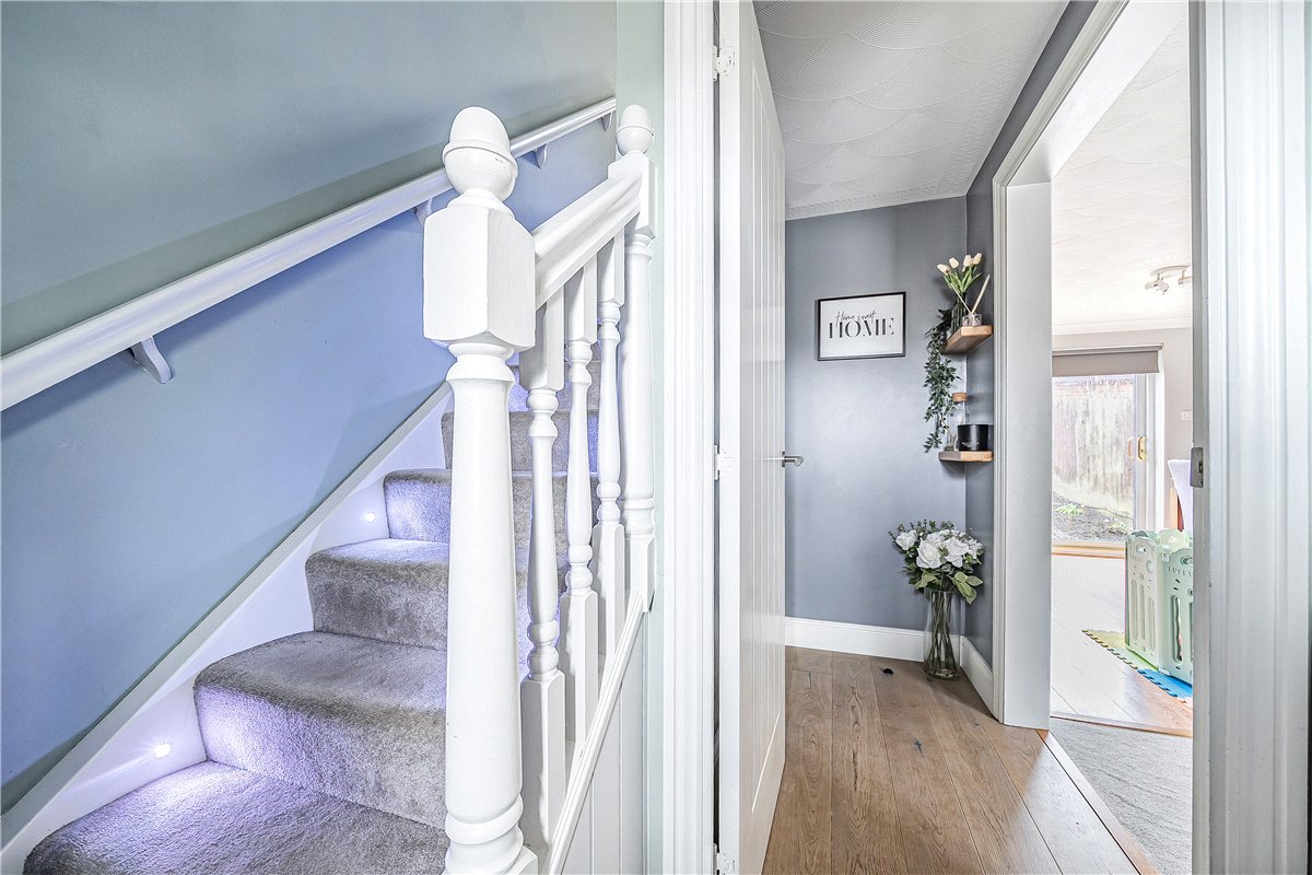 2 bedroom House, Martinsell Green, Pewsey, SN9 - Available, Image 5
