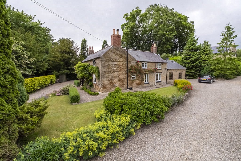 5 bedroom House, Whitwell, York, YO60 - 